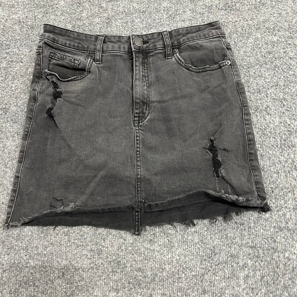 Aeropostale Denim Skirt Womens Size 8 Black High Rise Distressed Raw Hem Casual